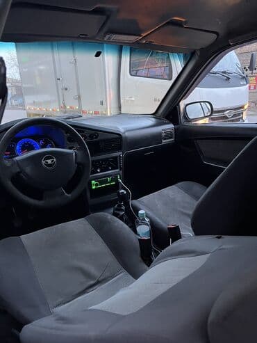 авт: Daewoo Nexia: 2008 г., 1.5 л, Механика, Бензин, Седан — 5