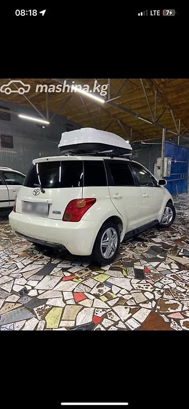 mazda 6: Toyota Ist: 2003 г., Хэтчбэк — 3