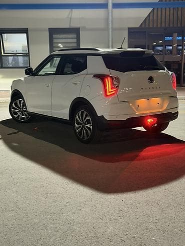 kia 2012: Ssangyong Tivoli: 2019 г., 1.5 л, Автомат, Бензин, Хэтчбэк — 2