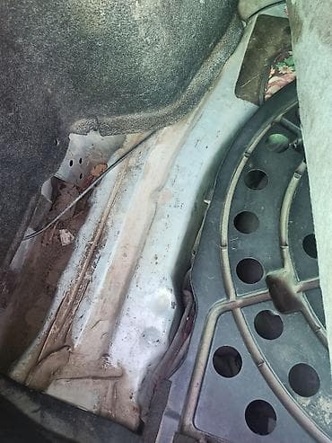 шевроле малуби: Mazda Capella: 2000 г., 1.8 л, Автомат, Бензин, Седан — 8