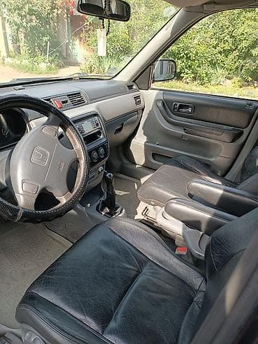 id 4: Honda CR-V: 2001 г., 2 л, Механика, Бензин, Кроссовер — 7