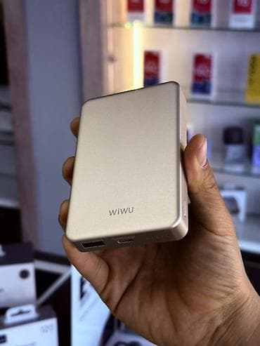 Внешний аккумулятор WiWU с поддержкой MagSafe - Емкость: 10000 мА·ч