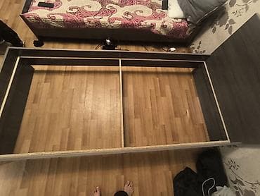 кровать взрослая: Односпальная кровать с высоким изголовьем - Размер спального места — 4