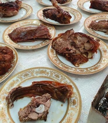 дунганская кухня: Козу Гриль Таш Кордо ; кыргыздын улуттук тамагы, куда тосуу, кыз — 3