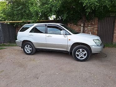 Toyota Harrier: 2001 г., 2.4 л, Автомат, Бензин, Кроссовер