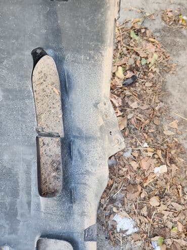 лексус бишкек: Бампер Алдыңкы Lexus, Колдонулган, Оригинал — 6