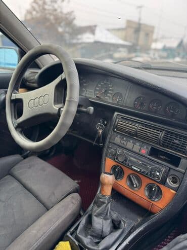 панель ауди: Audi 100: 1990 г., 2.3 л, Механика, Бензин, Универсал — 4