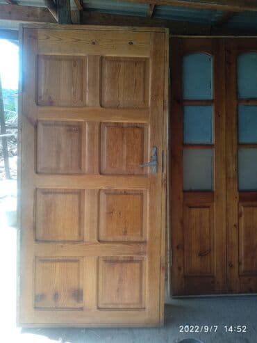 кухонный шкаф с мойкой: Межкомнатная дверь со стеклом — 5