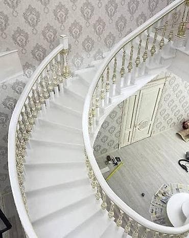 табоички для домов: Деревянная лестница Для дома, Форма лестницы: Много-маршевая, Стиль: Классический — 3