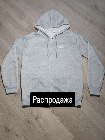 спортивные костюмы для тренировки: Распродажа❗Всего 500 сом Размеры M,L Серая худи на молнии — 1