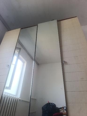 Шкаф купе, С зеркалом