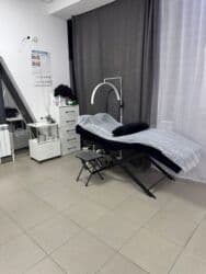 оборудование для парикмахера: Студия AURA — уютное бьюти-пространство с панорамными окнами и — 6