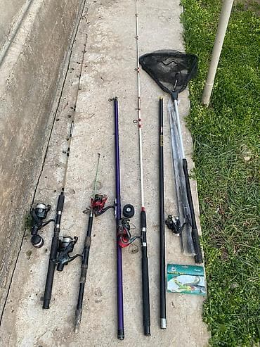 для удочки: Набор для рыбалки — комплект удилищ, катушек и аксессуаров. В — 1