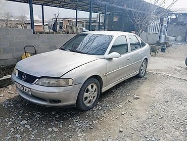 Opel Vectra: 2001 г., 2.2 л, Автомат, Бензин, Седан