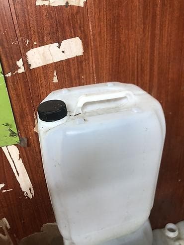 куплю уголь в мешках: Канистра 30 л — 1