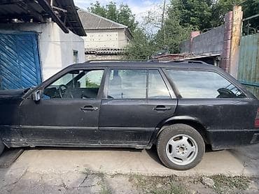 down pipe: Mercedes-Benz W124: 1989 г., 2.3 л, Механика, Бензин, Универсал — 2