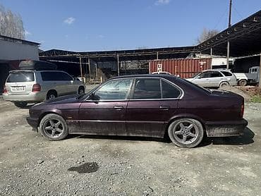 спойлер на виш: BMW 5 series: 1990 г., 2.5 л, Механика, Бензин, Седан — 7