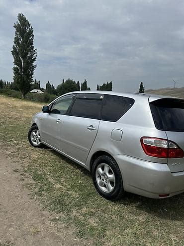 highlander platinum: Toyota Ipsum: 2001 г., 2.4 л, Автомат, Газ, Минивэн — 4