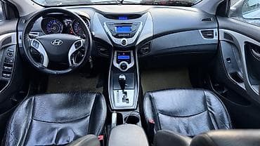 2011: Hyundai Avante: 2011 г., 1.6 л, Автомат, Бензин, Седан — 5