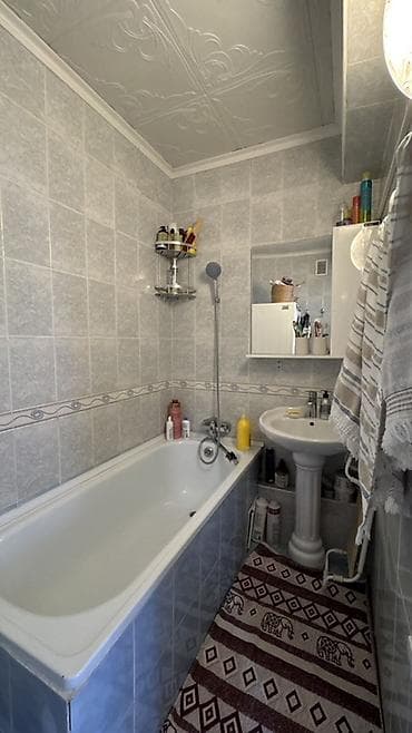 сдаю квартиру в чолпон ата: 3 комнаты, 70 м², Индивидуалка, 9 этаж, Евроремонт — 10