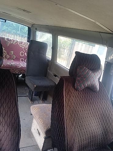 ласти: Volkswagen Transporter: 1994 г., 2 л, Механика, Бензин, Фургон — 4