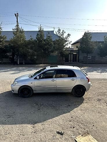 Унаа сатуу: Toyota Corolla: 2002 г., 1.6 л, Автомат, Бензин, Хетчбек — 4