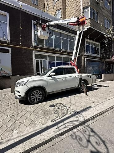 ls 4 6: Стрела 12 м, 200 т — 2