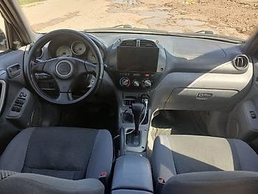 Toyota RAV4: 2002 г., 2 л, Автомат, Бензин — 5