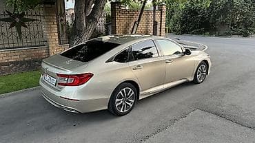 Honda Accord: 2018 г., 2 л, Автомат, Гибрид, Седан — 7