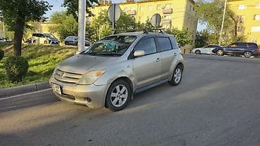 подкрыльник тойота ист: Toyota Ist: 2003 г., 1.3 л, Автомат, Бензин, Хэтчбэк — 3