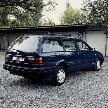 Унаа: Volkswagen Passat Variant: 1989 г., 1.8 л, Кол менен иштөөчү, Бензин, Универсал — 4