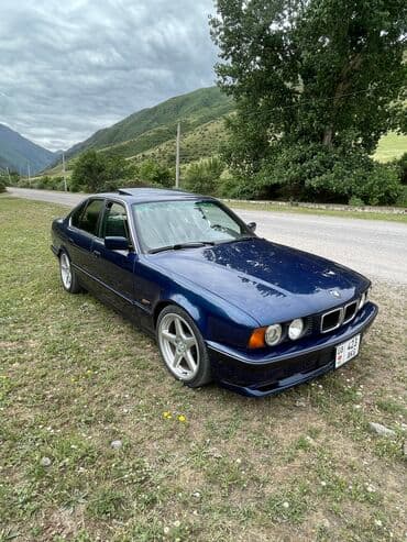 BMW 5 series: 1990 г., Механика, Бензин, Седан