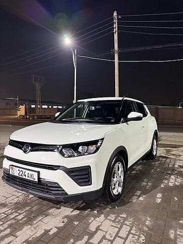 Ssangyong: Ssangyong Tivoli: 2021 г., 1.5 л, Автомат, Бензин, Кроссовер — 4