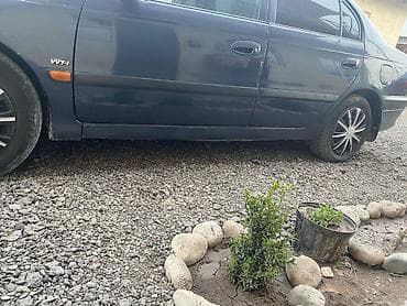 продажа land cruiser 100: Toyota Avensis: 2000 г., 1.6 л, Механика, Бензин, Седан — 4