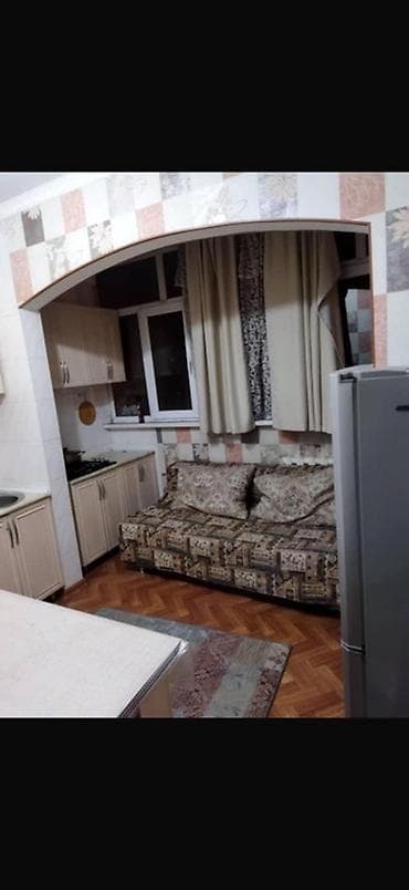снимать квартиру посуточно: 1 комната, С мебелью полностью — 8