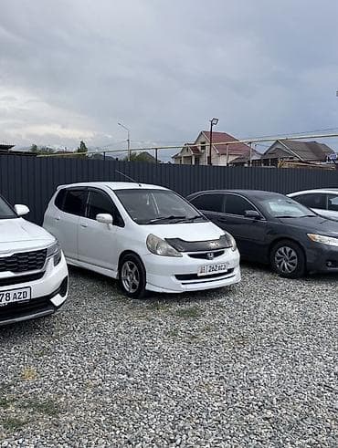 Транспорт: Honda Fit: 2003 г., 1.5 л, Вариатор, Бензин, Хэтчбэк — 4