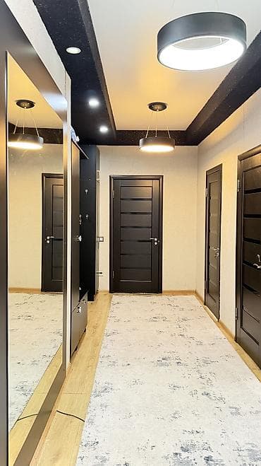 огонбаева гоголя: 3 комнаты, 82 м², Элитка, 9 этаж — 8