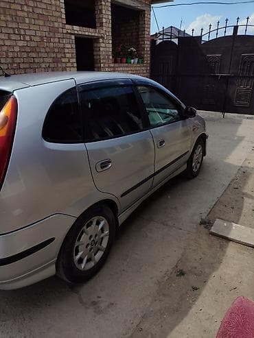 sprinter 516: Nissan Almera Tino: 2001 г., 2 л, Автомат, Газ, Минивэн — 6