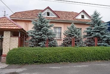 Дом, 200 м², 5 комнат, Агентство недвижимости, Старый ремонт