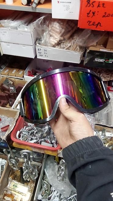 шапка шлем: Горнолыжная/сноубордическая маска с зеркальной радужной линзой — 1