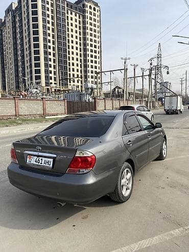 Toyota: Toyota Camry: 2004 г., 2.4 л, Механика, Бензин, Седан — 4