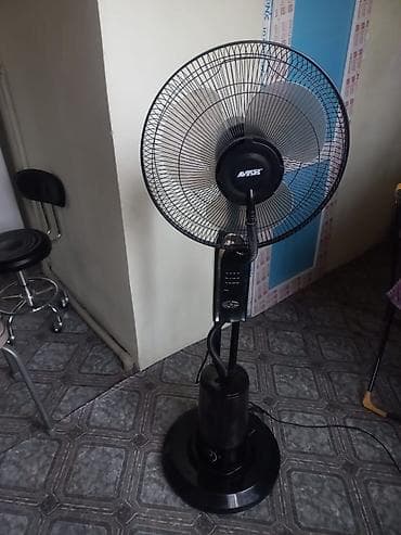 водяной туман: Напольный вентилятор AVINAS с увлажнением (распылителем) ЕСТЬ ТОРГ — 1