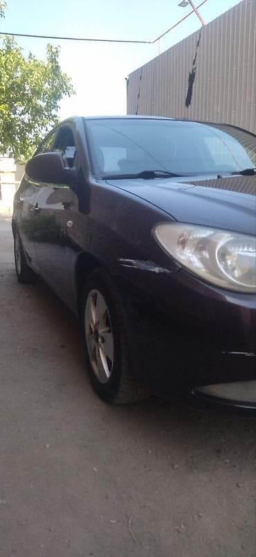 телефон авто: Hyundai Elantra: 2008 г., Автомат, Седан — 3
