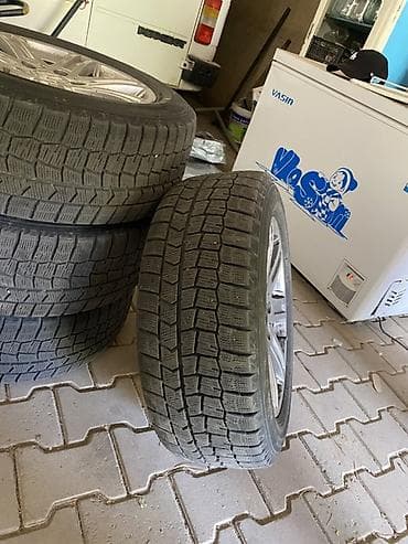 резиновый полики: Колеса в сборе 215 / 55 / R 16, Зима, Комплект, Легковые, Литые, отверстий - 5 — 4