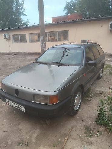 transporter multivan: Volkswagen Passat: 1992 г., 1.8 л, Механика, Бензин, Универсал — 1