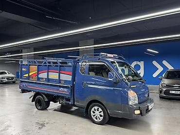 номер аксион: Легкий грузовик, Hyundai, Стандарт, 3 т, Б/у — 2