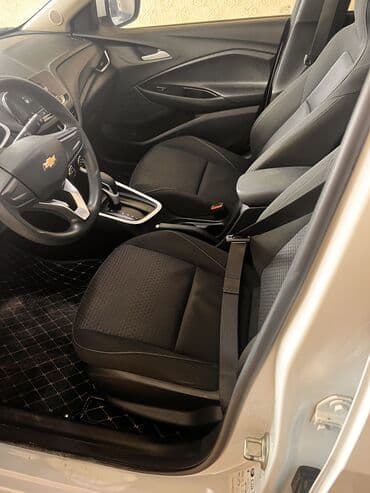 шевролет кобольт: Chevrolet Onix: 2020 г., 1 л, Типтроник, Бензиновая, Седан — 10