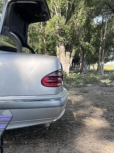 холодилник бутка: Mercedes-Benz E-Class: 2000 г., 3.2 л, Автомат, Дизель, Седан — 3