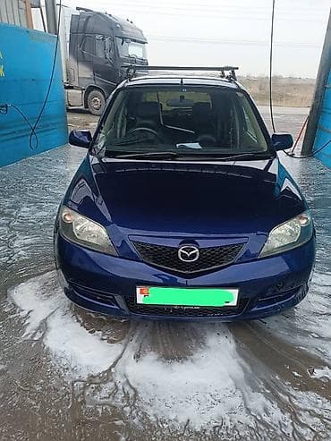 hyundai genesis: Mazda Demio: 2003 г., 1.5 л, Автомат, Бензин, Хэтчбэк — 5