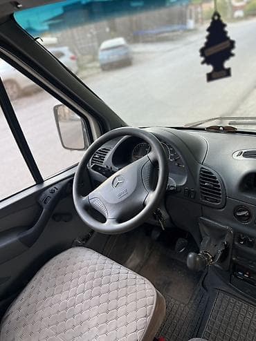 Mercedes-Benz Спринтер: 2004 г., 2.7 л, Механика, Дизель, Фургон